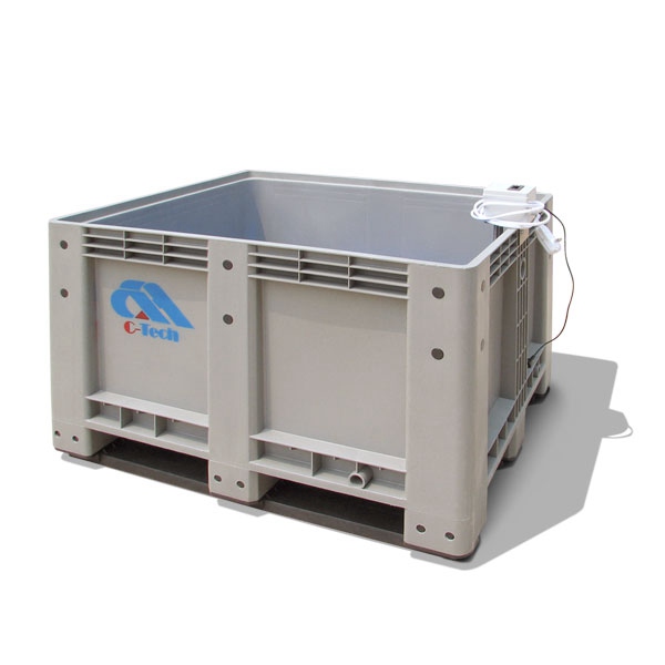 Heavy duty plastic concrete specimen curing tank
